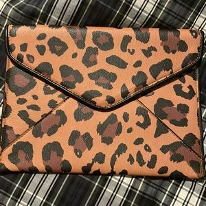 Design lab Leopard Clutch in Great condition